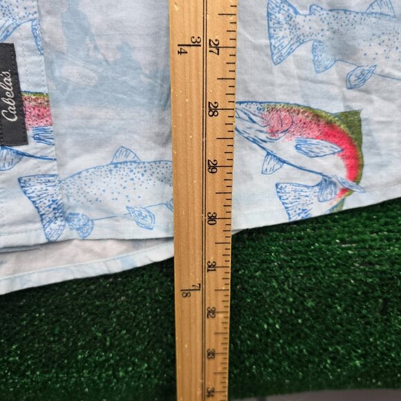 Cabelas Shirt Mens Medium/Large Light Blue Button Up Trout Fish Vented Fishing - Picture 5 of 9